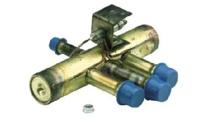 4-Way Reversing Valve - Discharge Conn: 1/2 in.