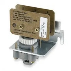 Panel Mounted Pneumatic / Electric Switch (10 psi) - 0.6 Lbs